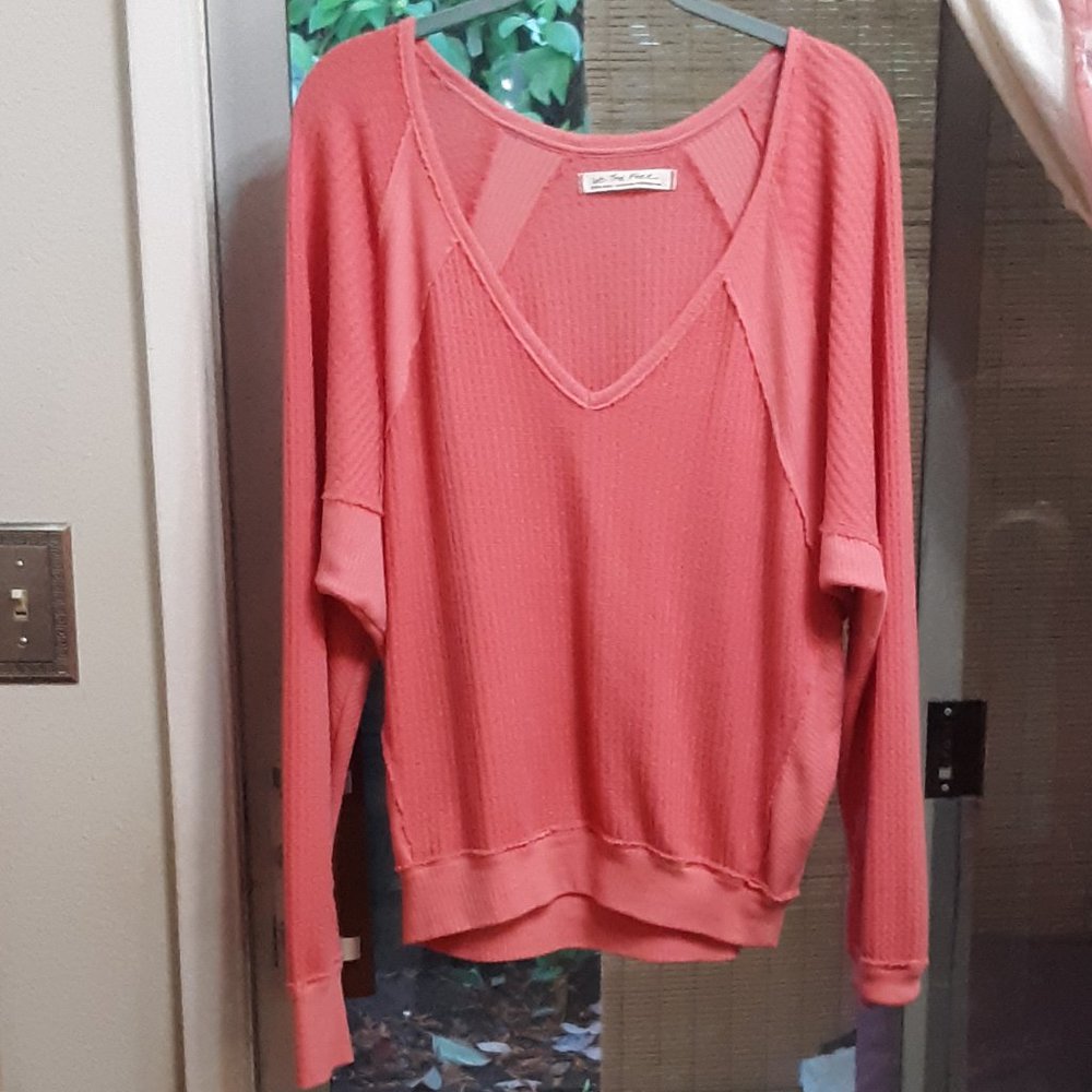 3/$24! FREE PEOPLE We The Free XS  Santa Clara Thermal EXC - Picture 4 of 10